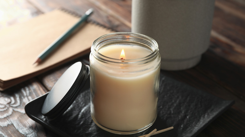 Luxury Candles Made With A Blend of Soy and Coconut Wax